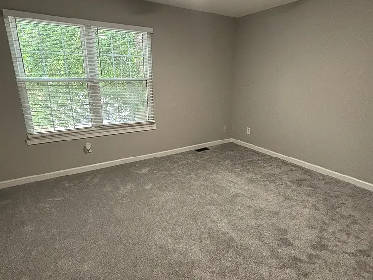 1264 S Idalia St — Photo 7