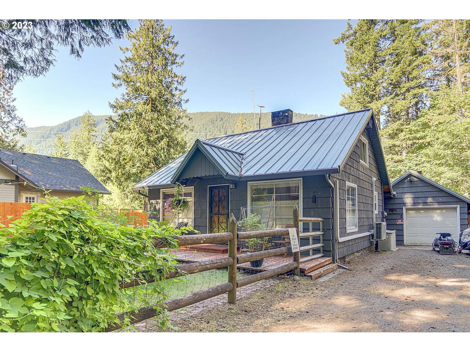 26877 E Chinook Ln photo 1