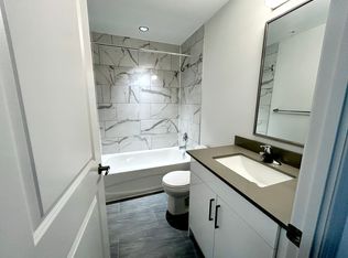 Marlborough Manor, Oakville, ON L6H 7X6
