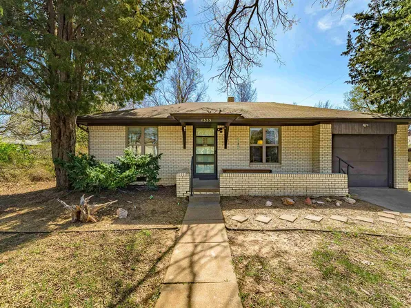 1335 W Olive Ave, El Dorado, KS 67042