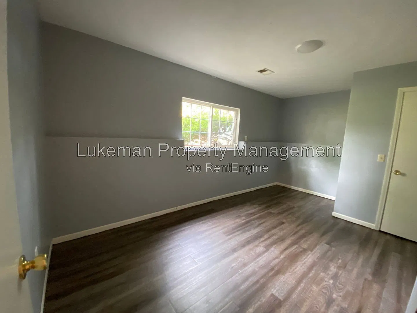 6 bed, 2.0 bath, 1960 sqft, $2,850 — Photo 4