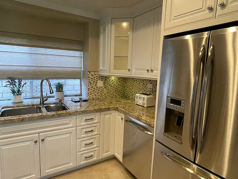 S Wildflower Ln — Photo 9