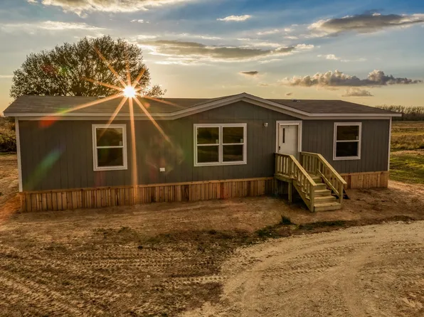 11146 Schmidt Rd, Waller, TX 77484