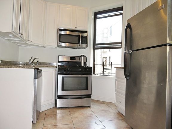 4th image of 126 W 139th St #Tfl3