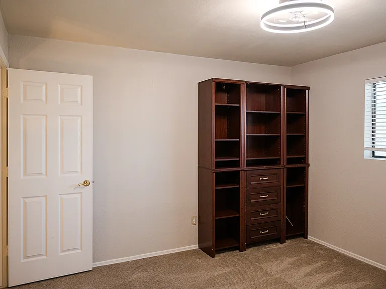 3980 E Graythorn St — Photo 93