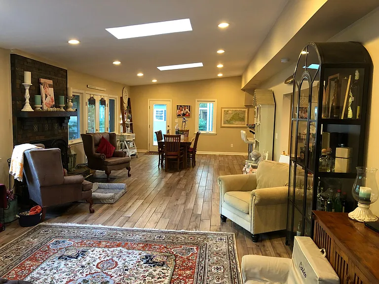 7847 Midday Ln — Photo 36