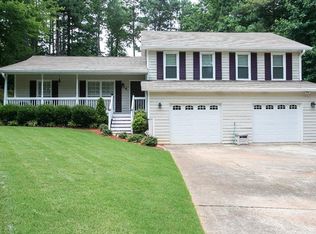 810 Creek Dr, Marietta, GA 30062