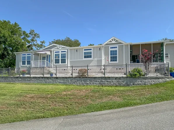 201 Cottonwood Cir #311, Lady Lake, FL 32159