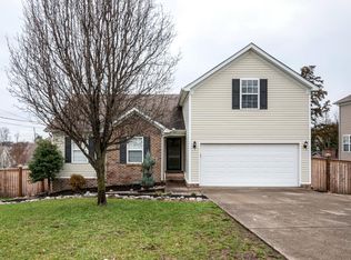 2017 Zion Ln, La Vergne, TN 37086