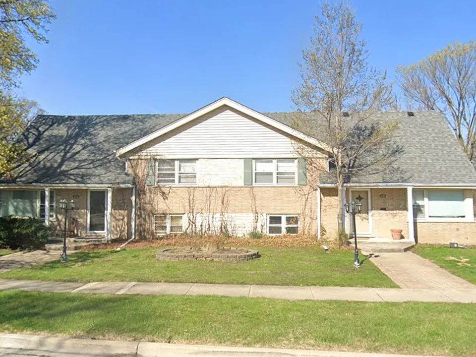 4240-44 Gilbert