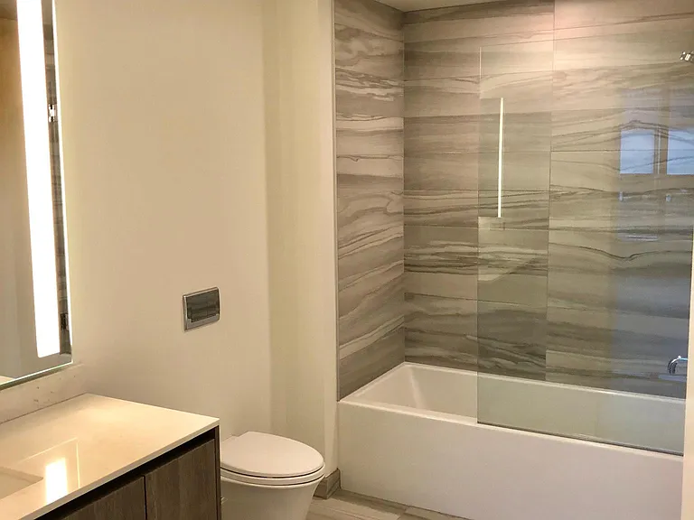 318 Main St #8 — Photo 26