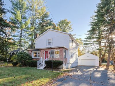 587 Common St, Walpole, MA, 02081