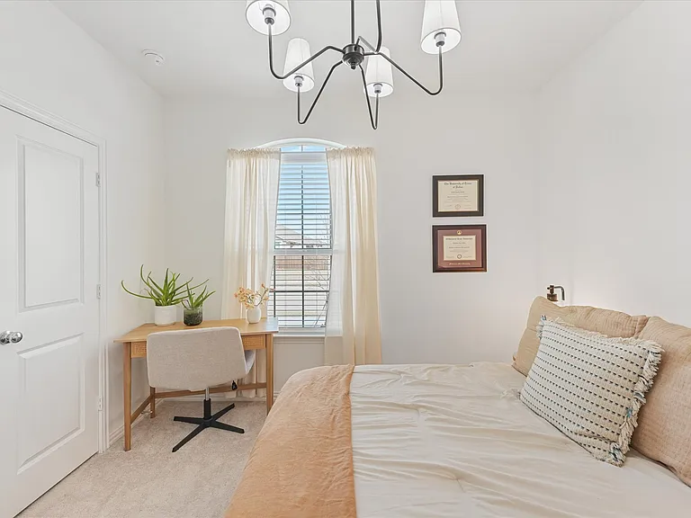 5028 Waterway Dr — Photo 16
