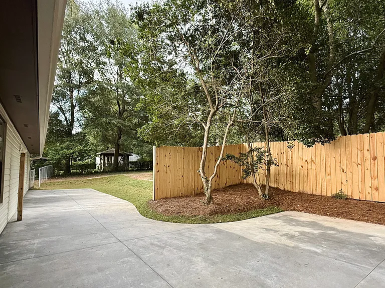 4728 Pimlico Dr — Photo 25