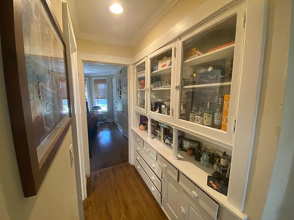 4th image of 2142 W Warner Ave APT 1