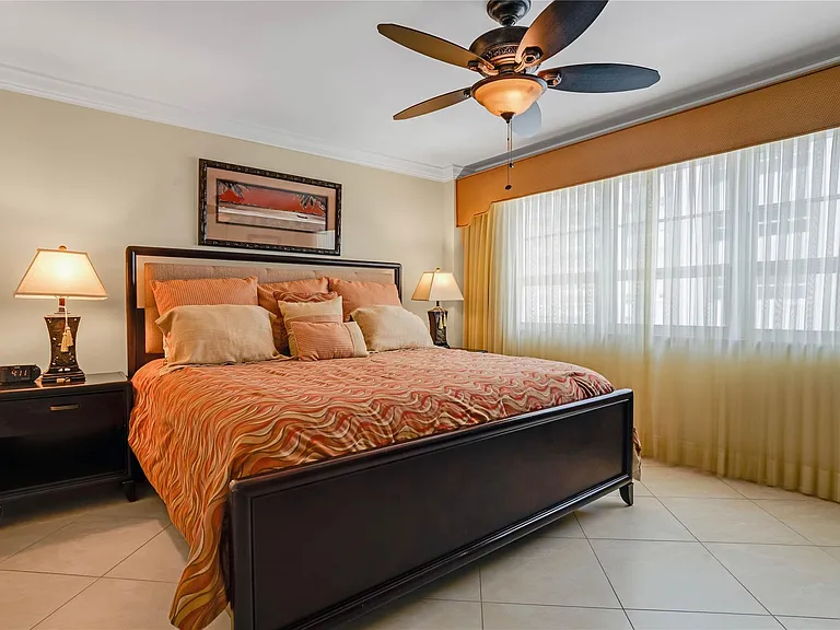 133 N Pompano Beach Blvd #501 — Photo 24