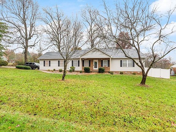 3rd image of 300 Beverly Hills Cir