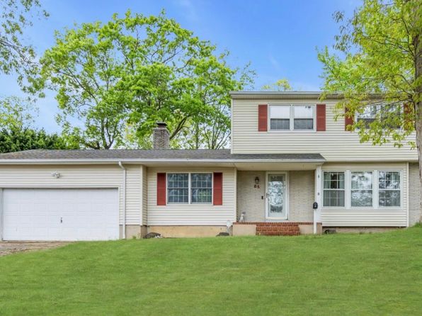 85 Pineland Rd
