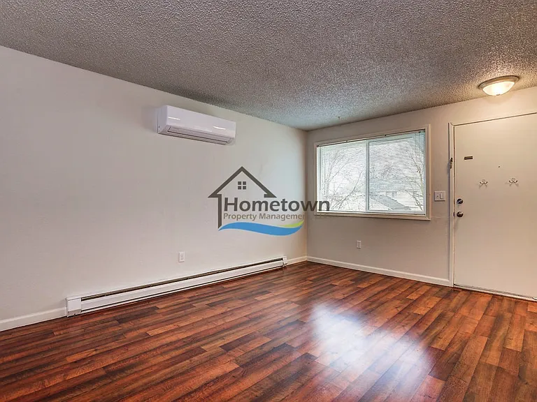 110 E Borah Ave — Photo 5