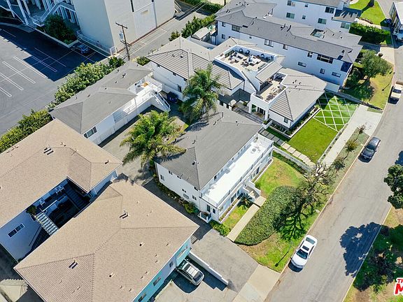4th image of 328 Calle Miramar