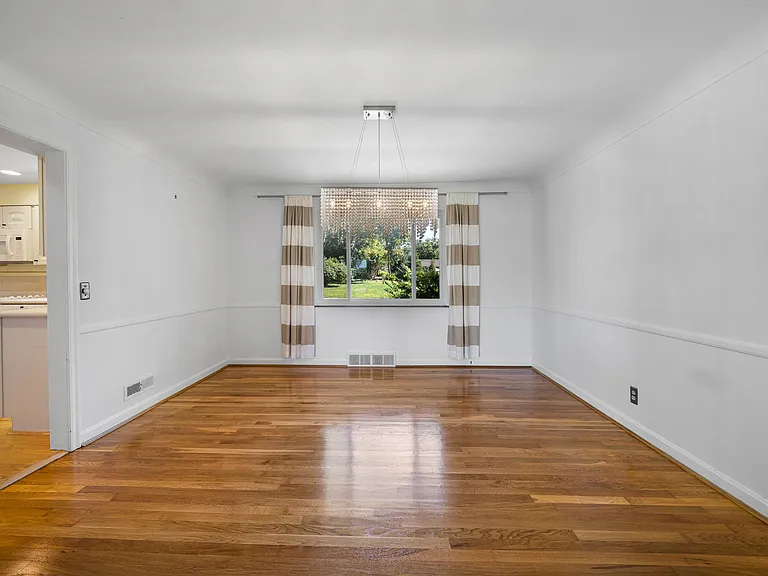7829 Concord Hills Ln — Photo 5