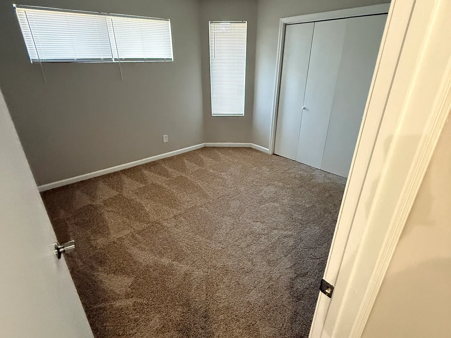 3 bed, $1,500 — Photo 4
