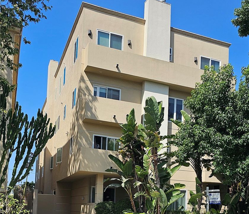 1st image of 2255 Fox Hills Dr APT 400