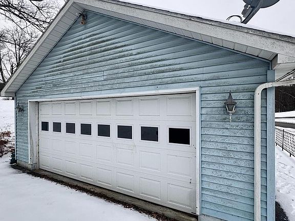 2nd image of 3372 Turkey Hill Rd