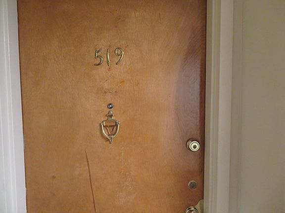 4th image of 101 Mulberry St APT 519