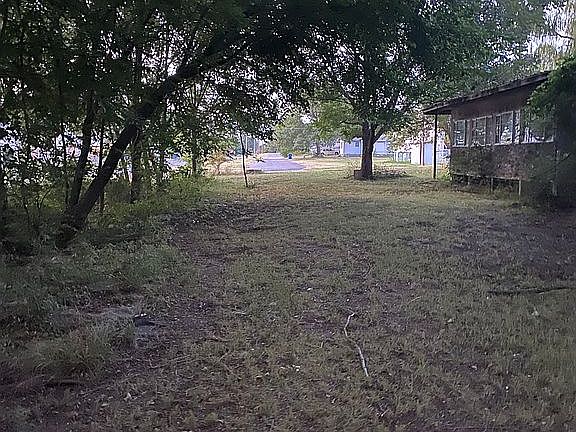 5th image of 102 E Monroe Ave