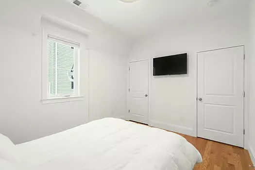 68 Chestnut St #E — Photo 16