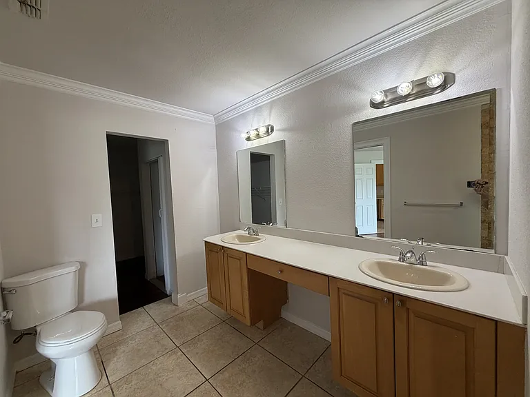 5315 Belrose St — Photo 19