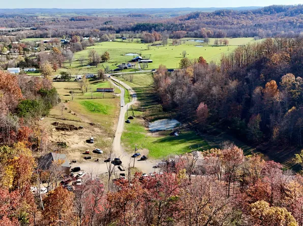 4437 White Oak Rd, Junction City, KY 40440