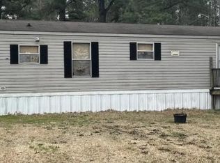 1648 Folly Rd #8, Plymouth, NC 27962