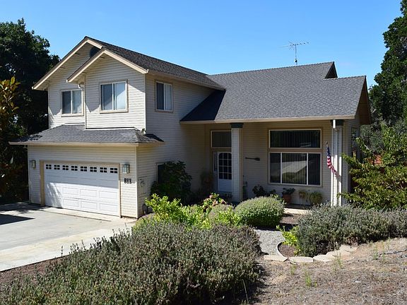 2nd image of 100 Karen Ct