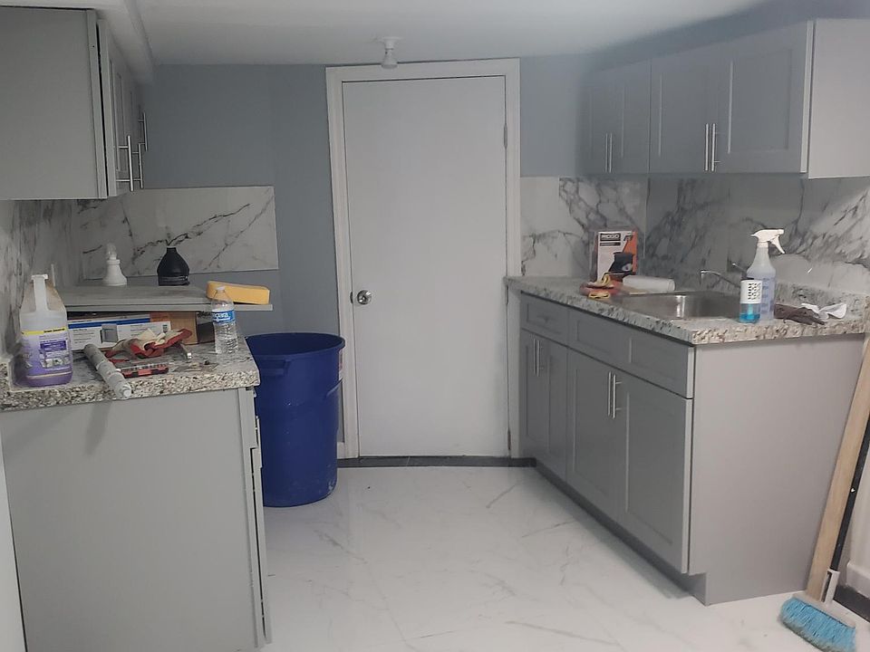 1st image of 89-05 Gettysburg St Floor 1