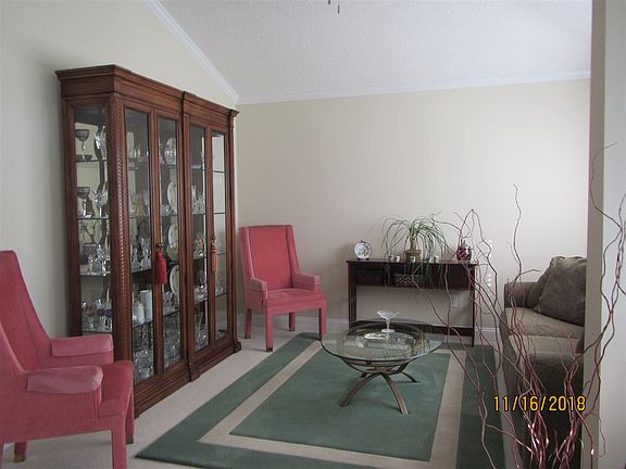 2nd image of 371 Hefferon Dr