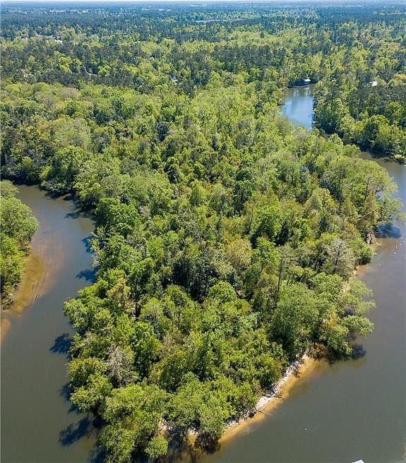 1st image of Riverside Dr