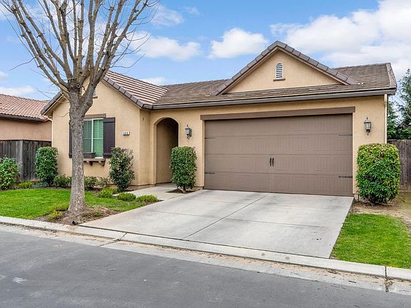 2nd image of 3940 Chessa Ln