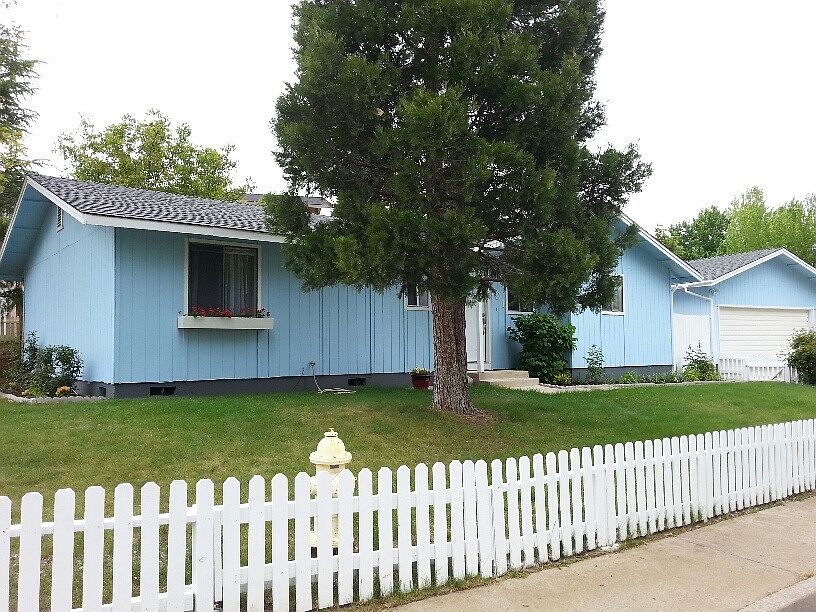 1st image of 701 Lawrence Ln