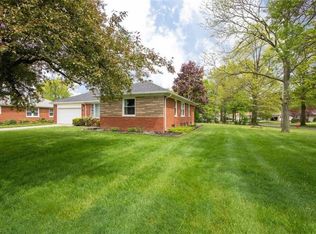 1255 Blanchester Rd, Lyndhurst, OH 44124