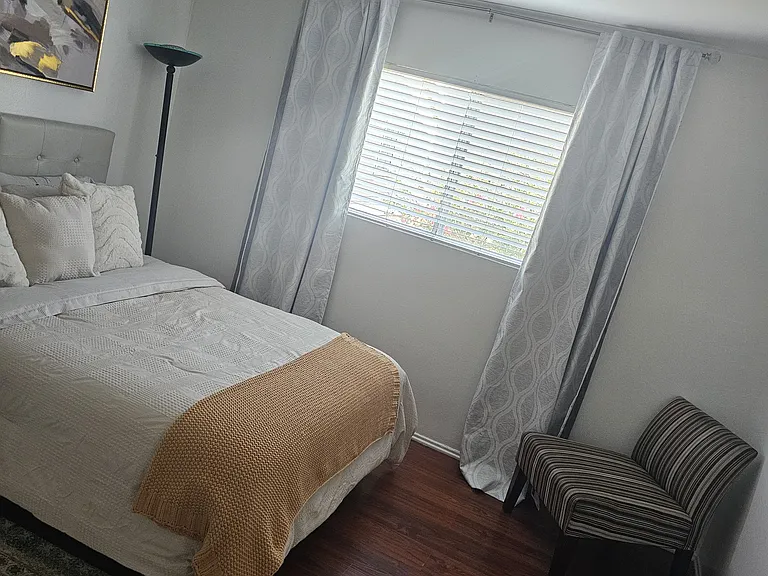 2112 Manhattan Beach Blvd #D — Photo 16