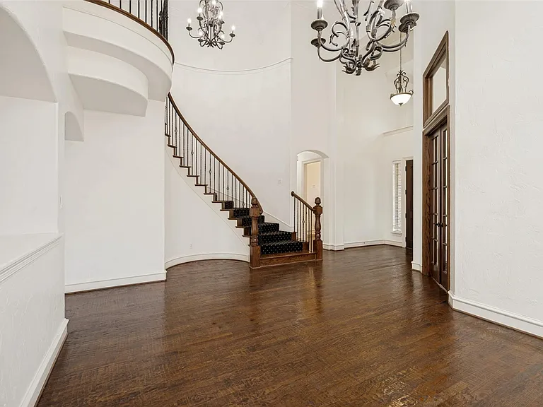 11292 Berkeley Hall Ln — Photo 12