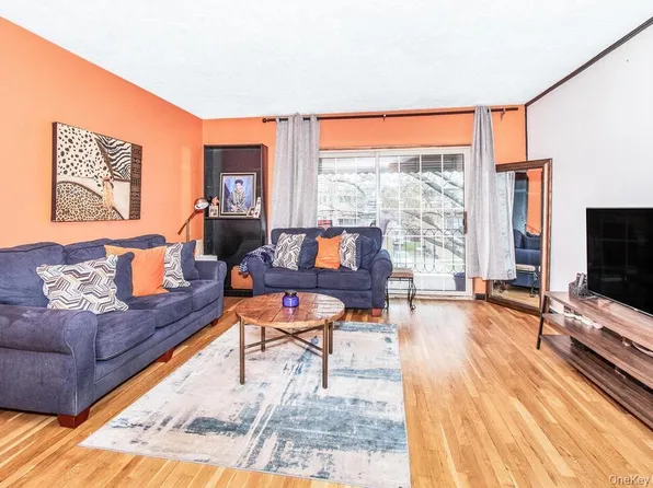 4345 Baychester Avenue, Bronx, NY 10466