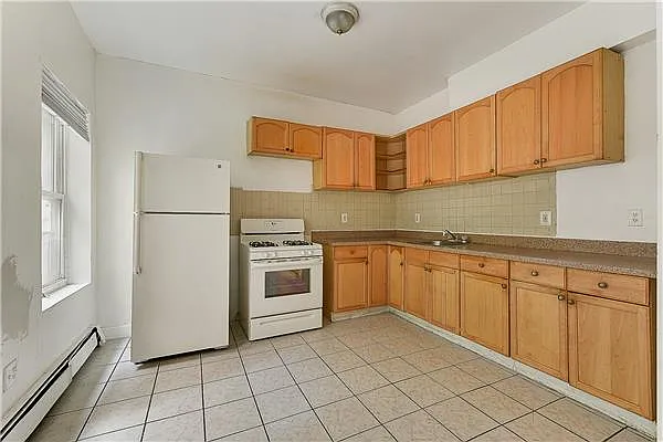 Sold by Exclusive Properties Sotheby's International Realty | media 15