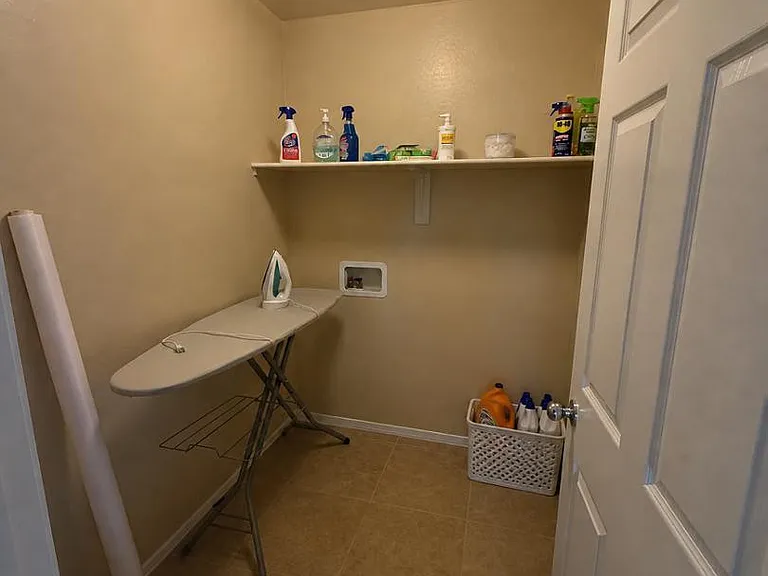 4723 W Gelding Dr — Photo 14