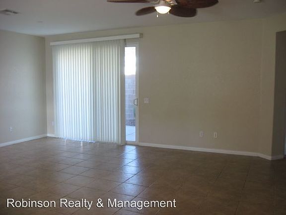 4th image of 10494 Pioneer Park Ave