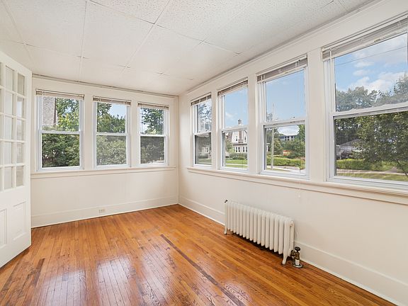 4th image of 1731 McKinley St #5
