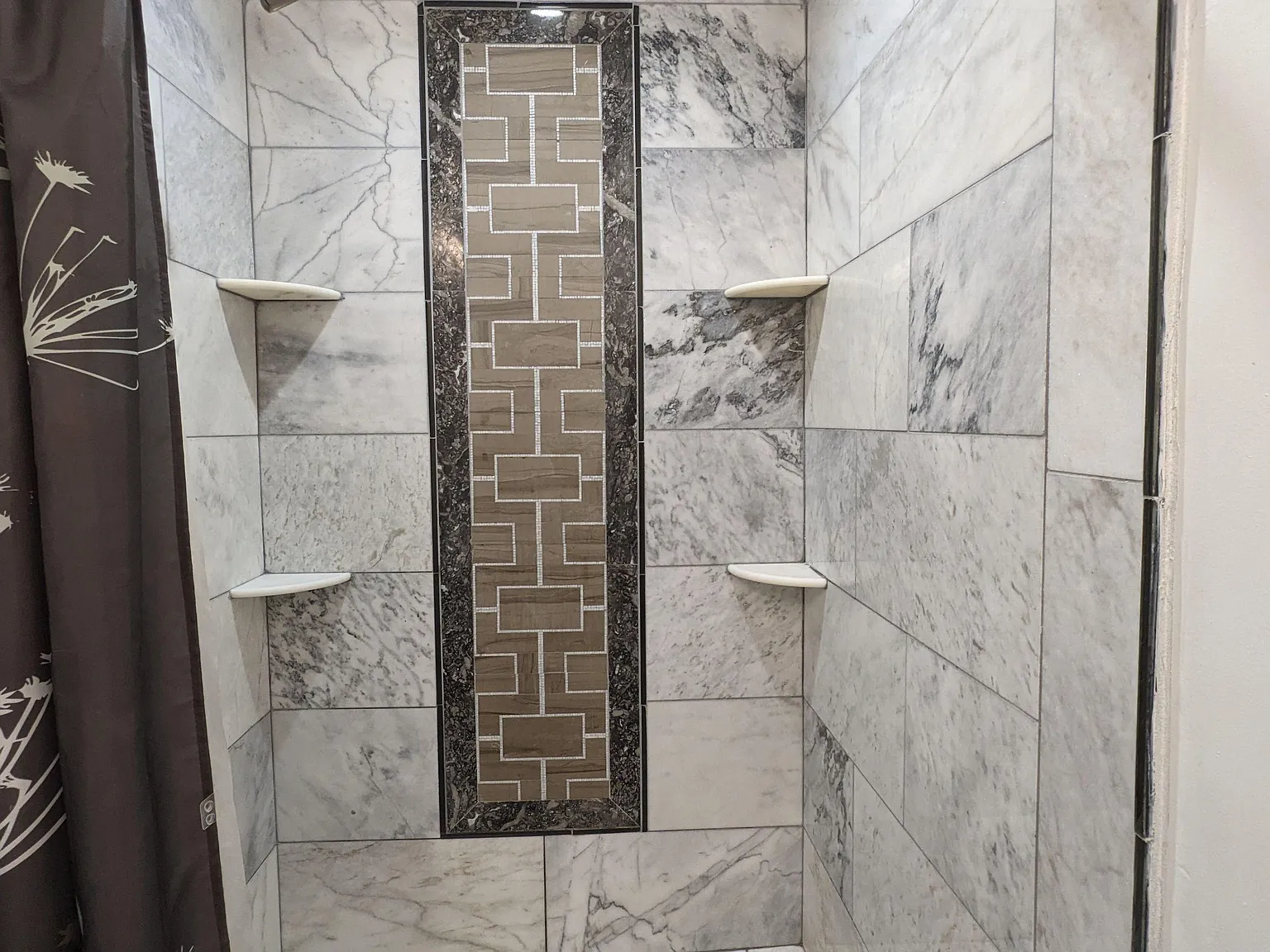 4 bed, 4.0 bath, 3000 sqft, $1,481 — Photo 2