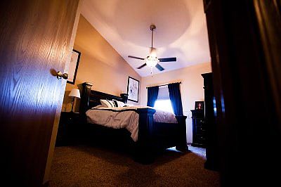 Master w/ Vaulted Ceilings